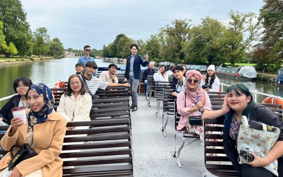 thai boat trip group